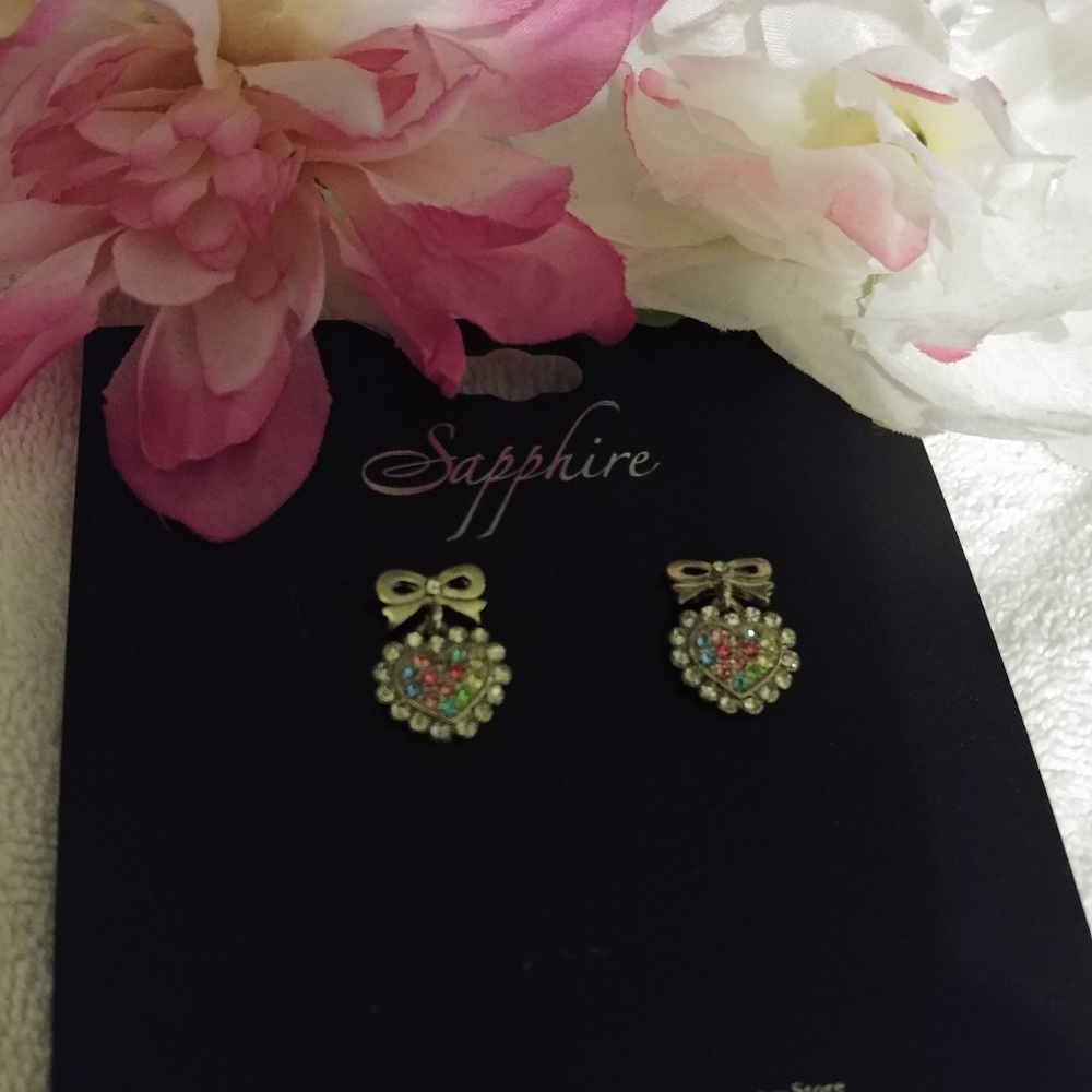 Sale!!! Heart shaped Crystal post earrings